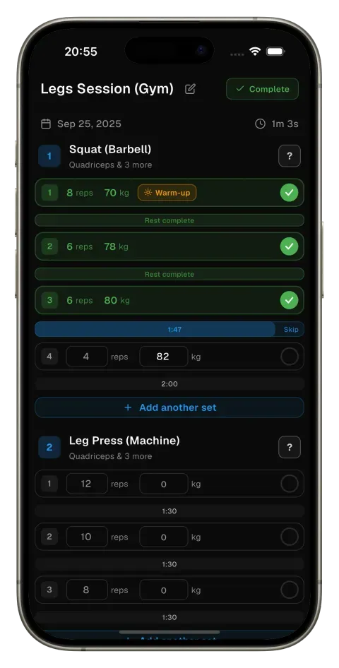 A live gym session, logging sets